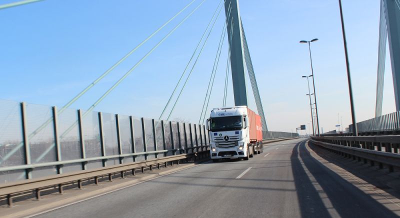 Digitalisierung in der Logistikbranche mit papierlosem Büro