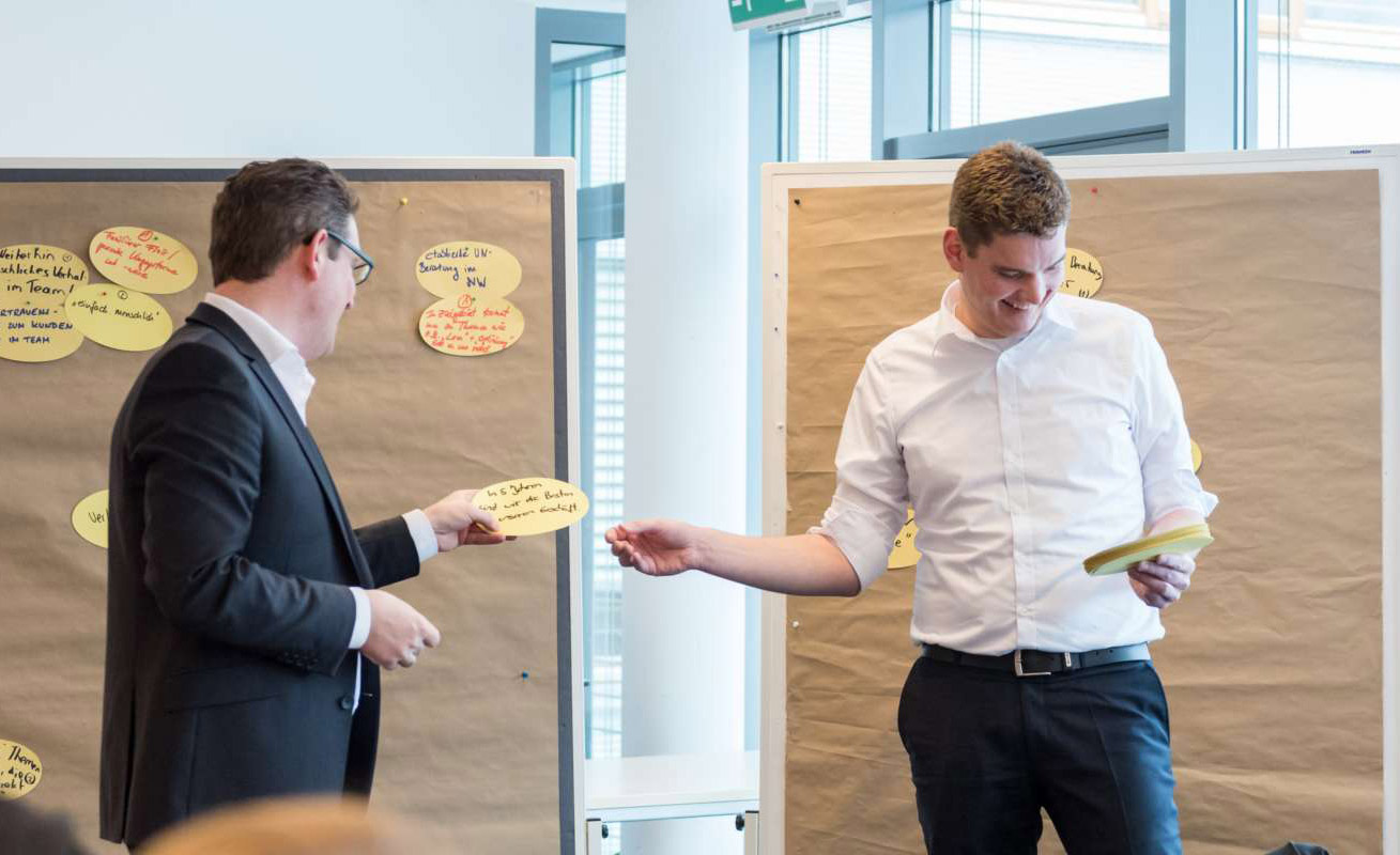 lean office tagestraining - Webconference: Intranet, Portale und Social ECM lean office tagestraining - Webconference: Intranet, Portale und Social ECM