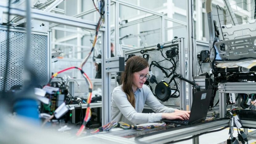 DMS im Maschinenbau 830x467 - Branchen